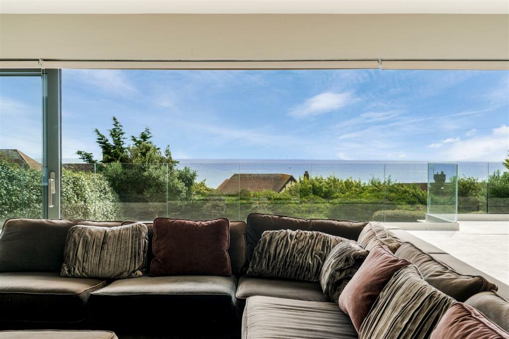 19, Roedean Crescent 320828  (72).jpg