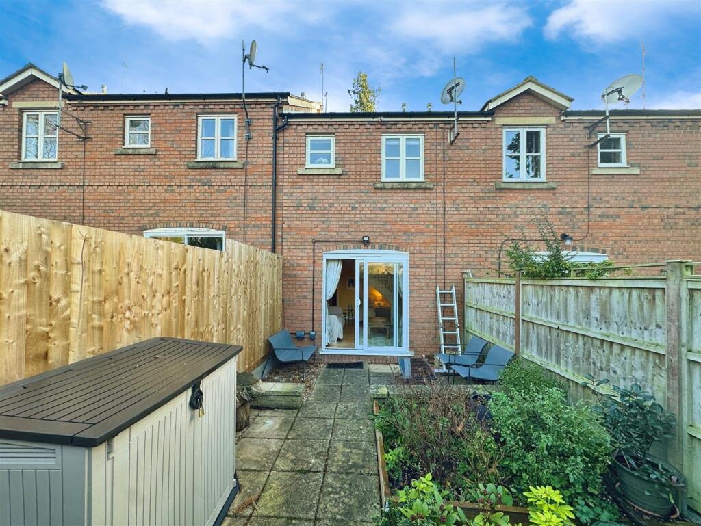 b013b9b6--451B-9AD8-BD7ABDD4B686-29143-000008DDA31