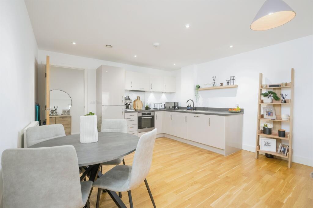 Lounge/ Kitchen Diner