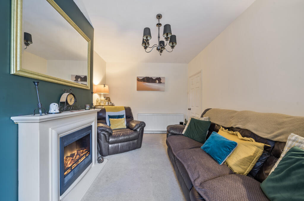 1374279-6-690cc13...