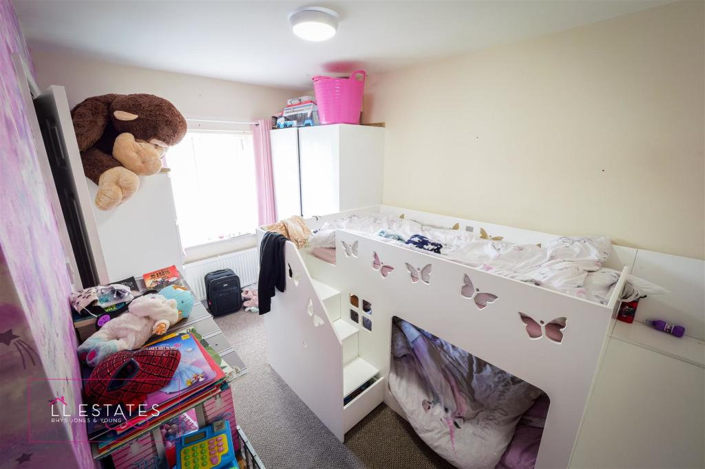 2 Ash Grove-7.jpg