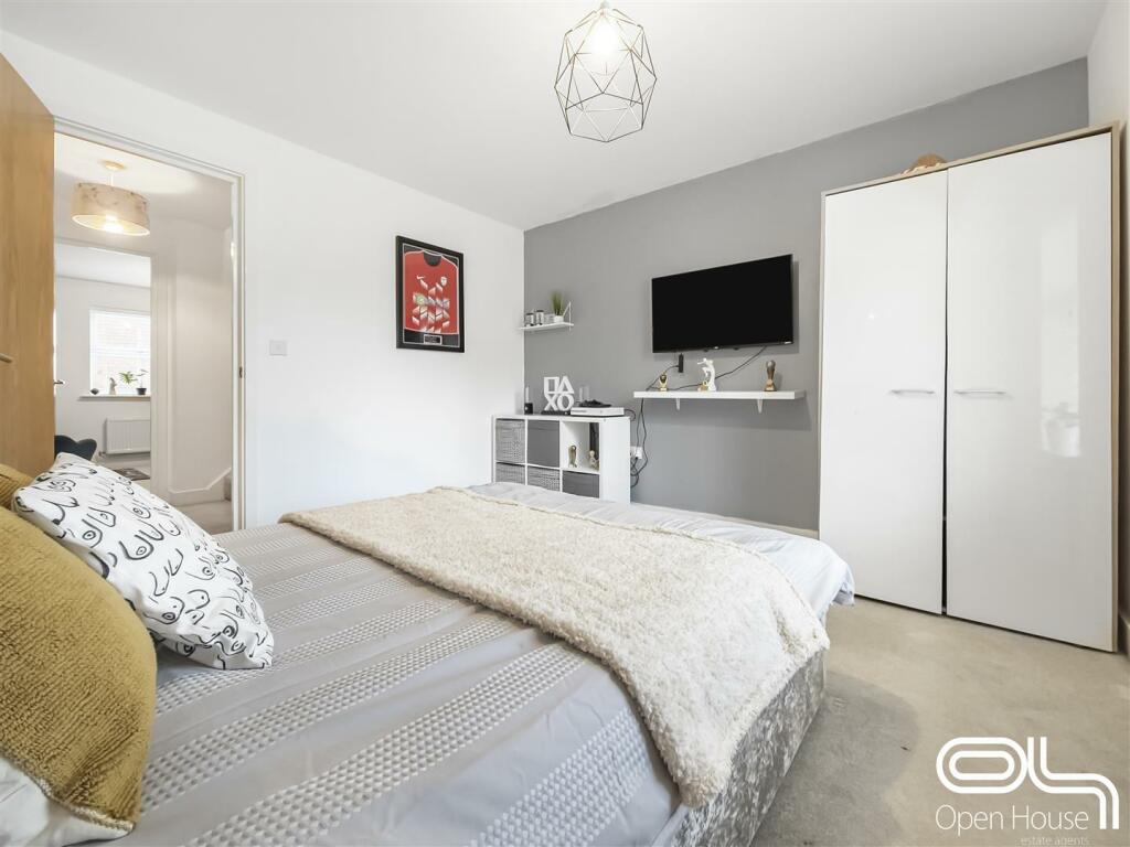 Maple Drive (19).jpg