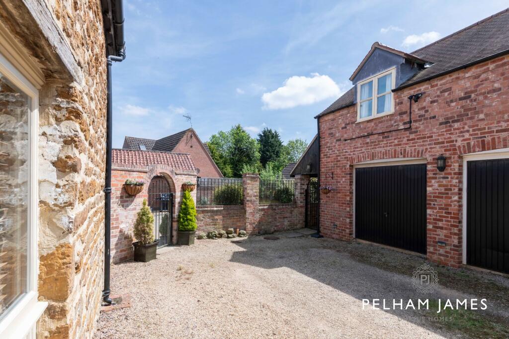 The Old Byre, Whissendine
