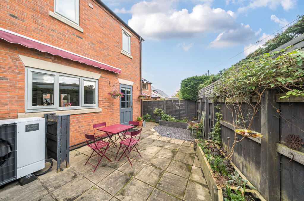 1370683-2-68f8b5f...