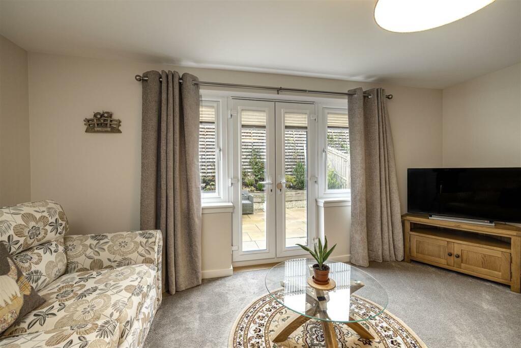 52 Knoll Park Drive Galashiels 13.JPG