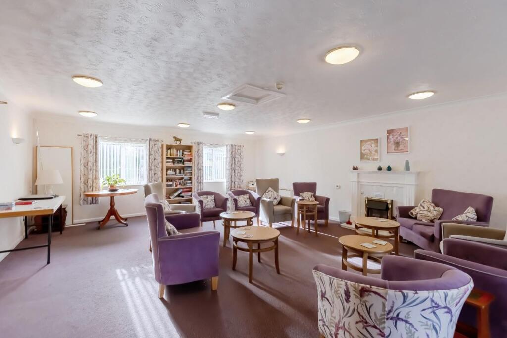 Amberley Court_12.jpg