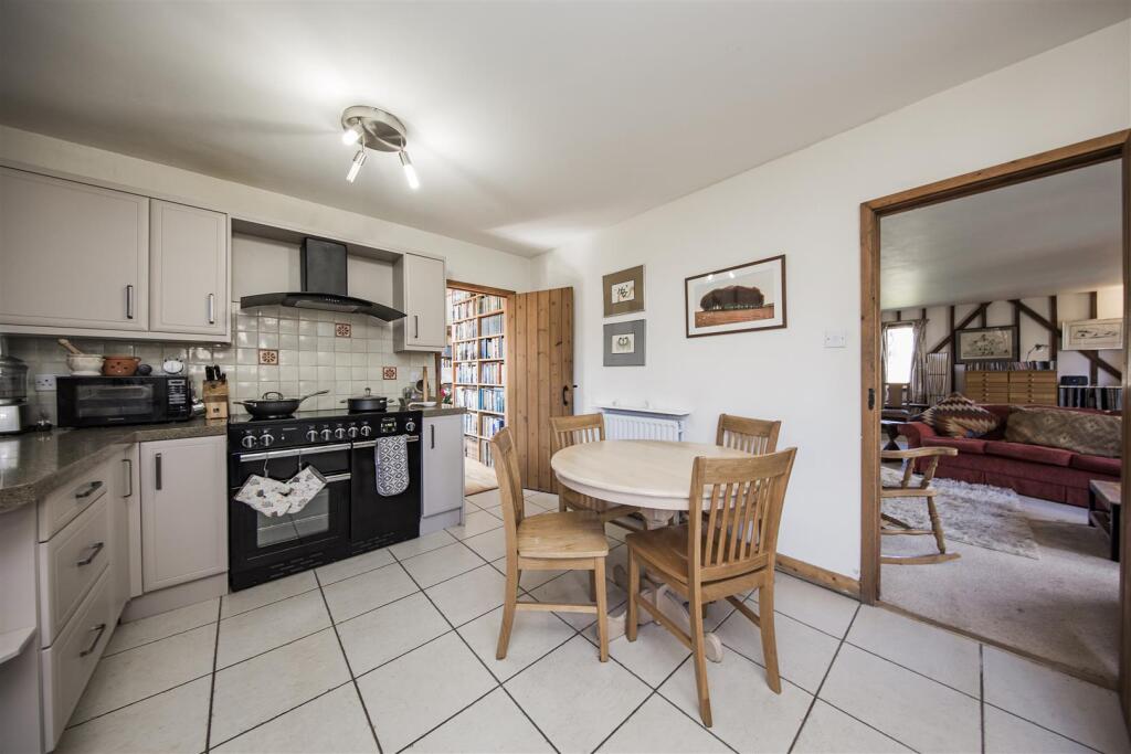 Kitchen Breakfast Room