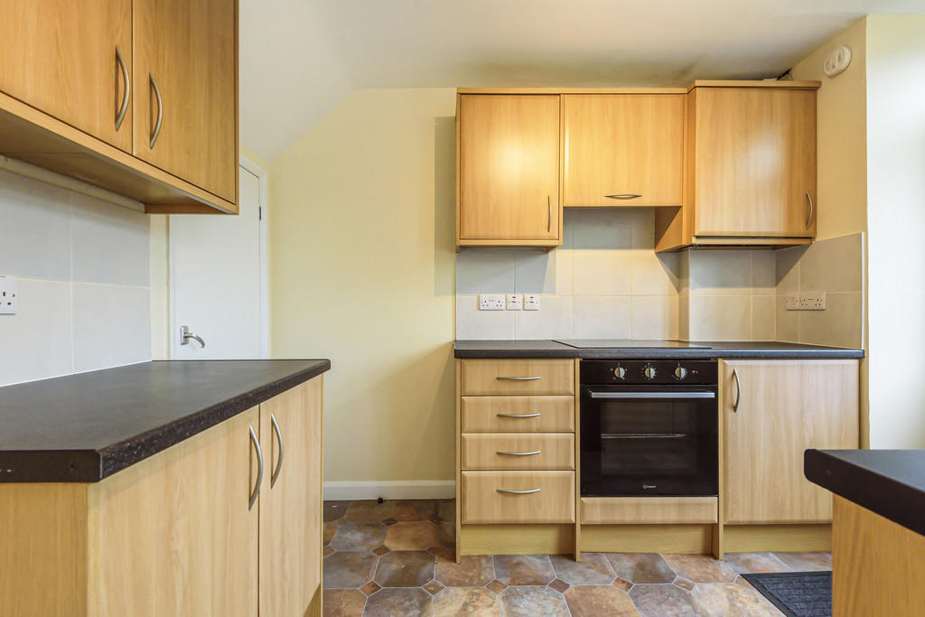 Fitted Kitchen op...