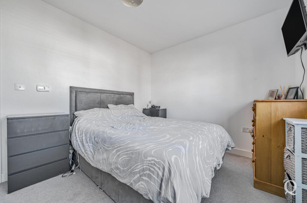 bc042a0c-2708-430...