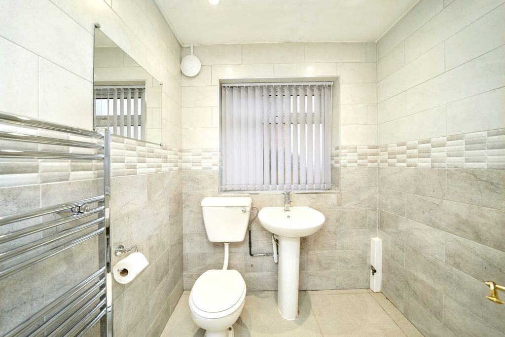 DOWNSTAIRS WET ROOM