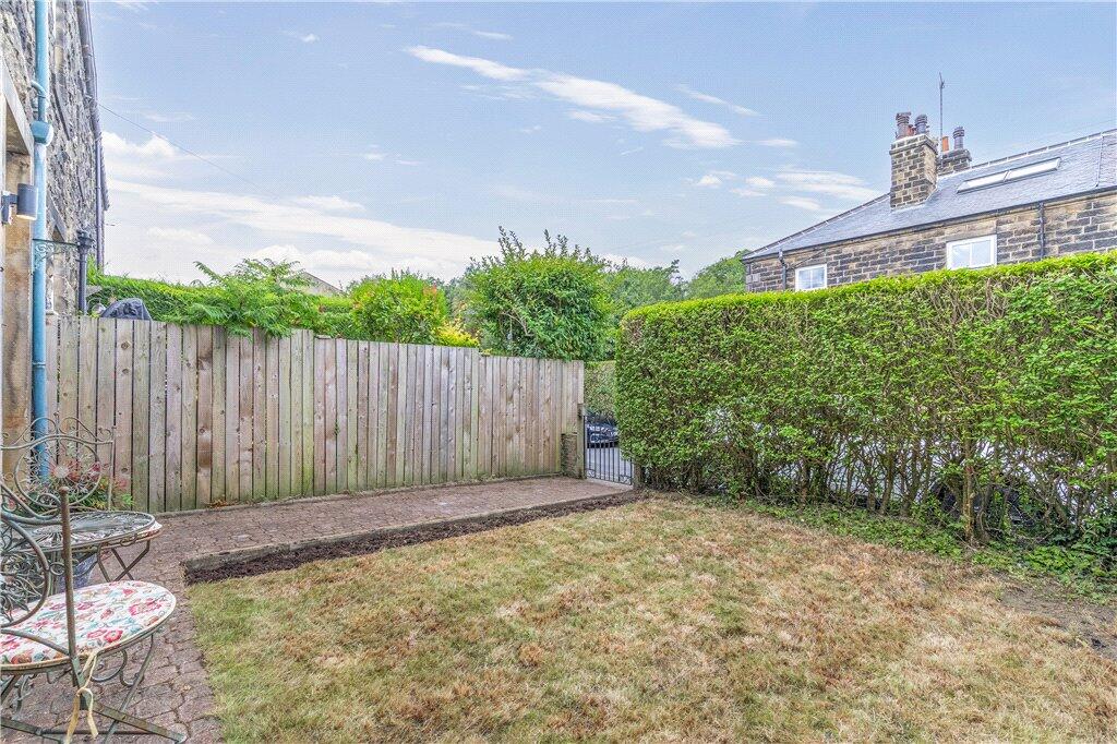 Lawned Garden