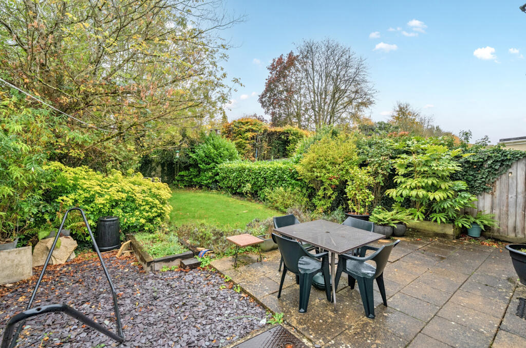 1372977-16-6901f6...