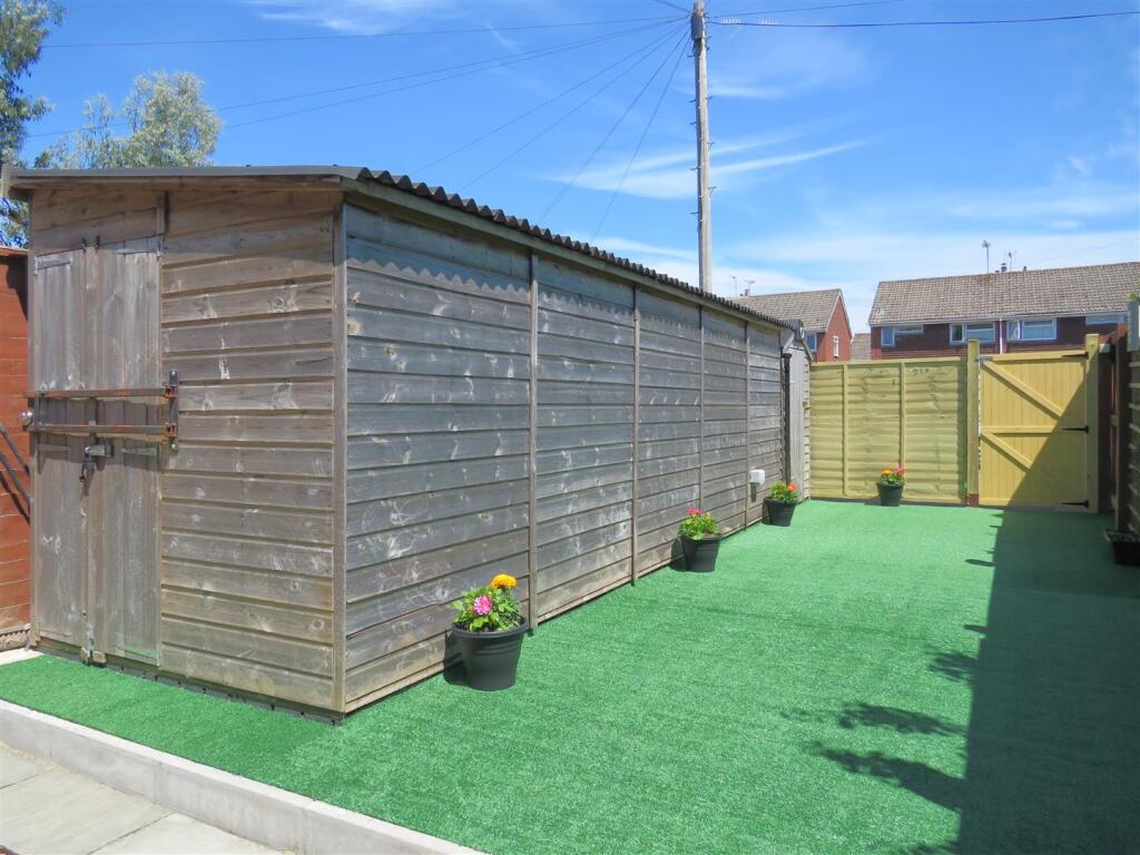 Rear garden.JPG