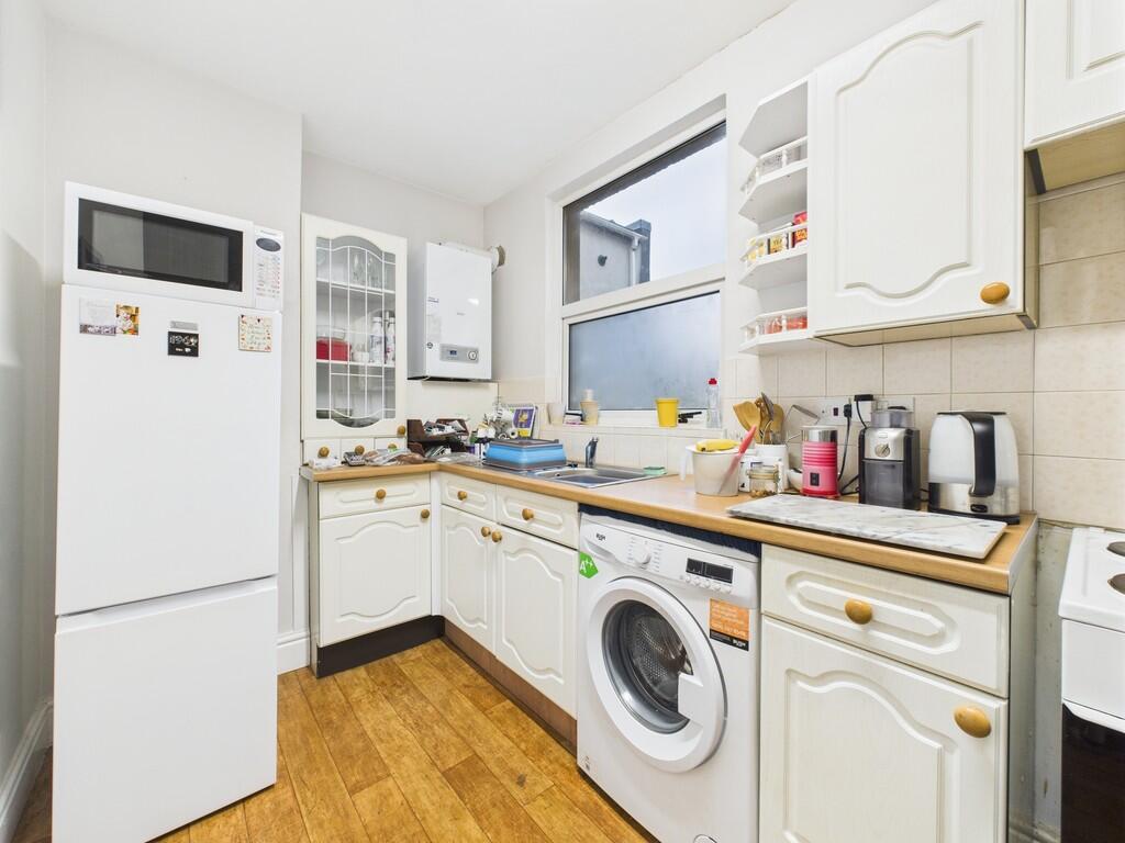 CAM03974G0-PR0163...