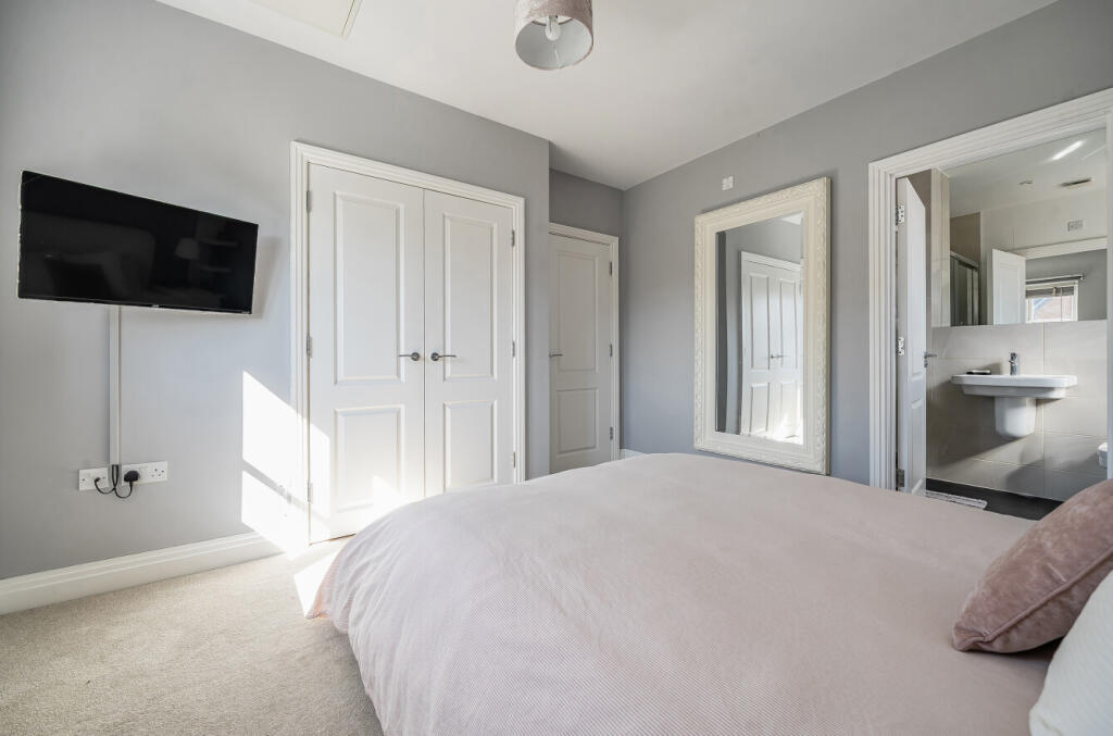 1354562-11-68cd59...