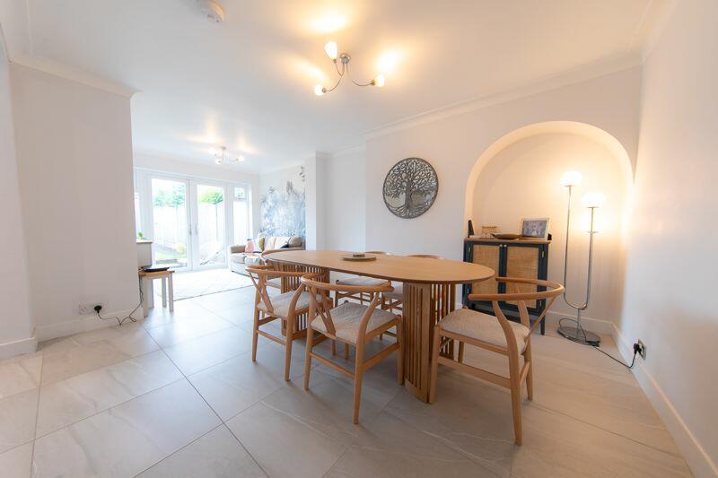 Dining room &amp; rear living space