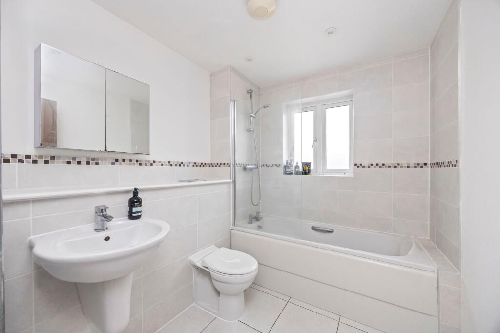 Main Bathroom
