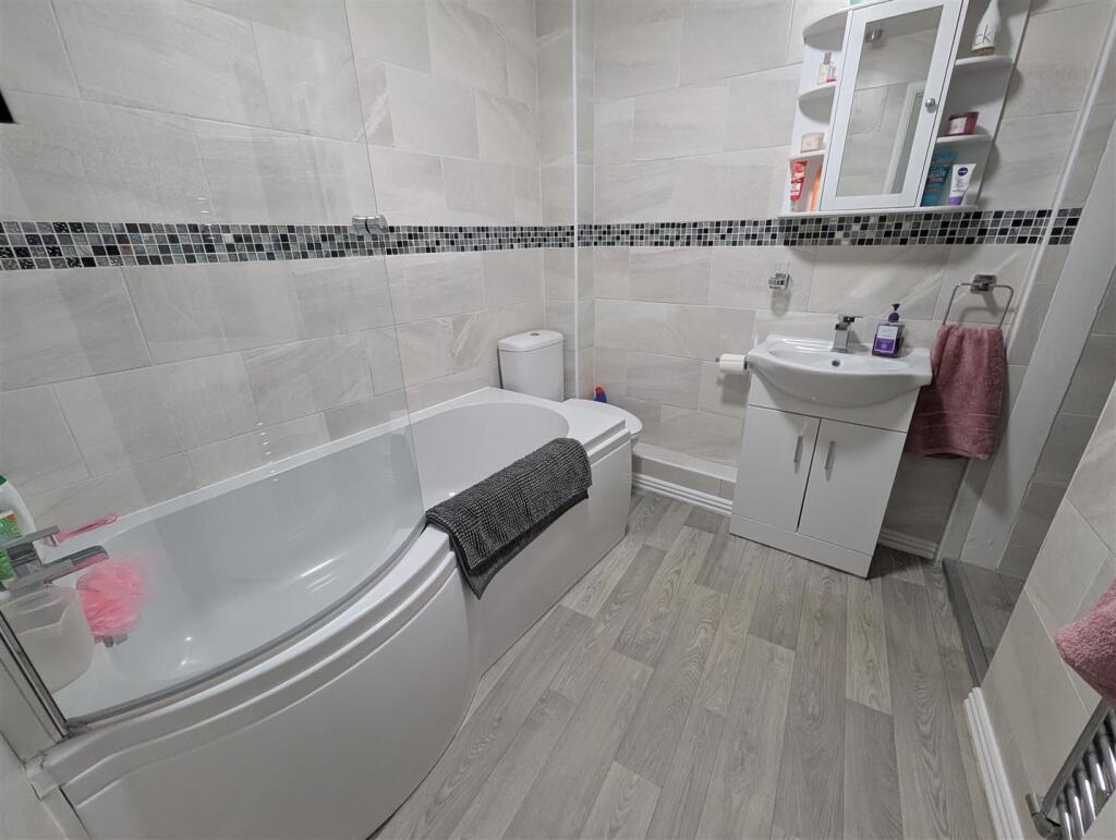 Ground Floor Bathroom