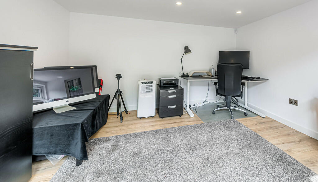 Garden/Studio Off...