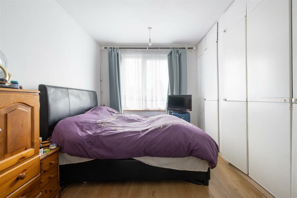 Normanshire Drive