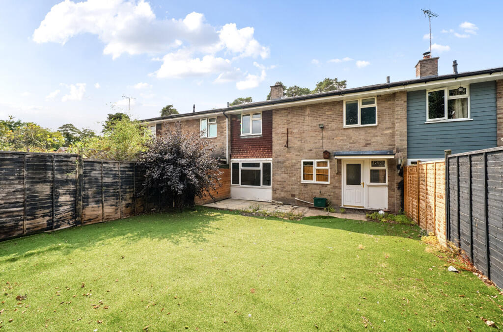 1343227-5-68a461a...