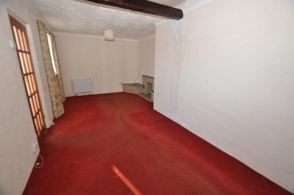 Living/dining room