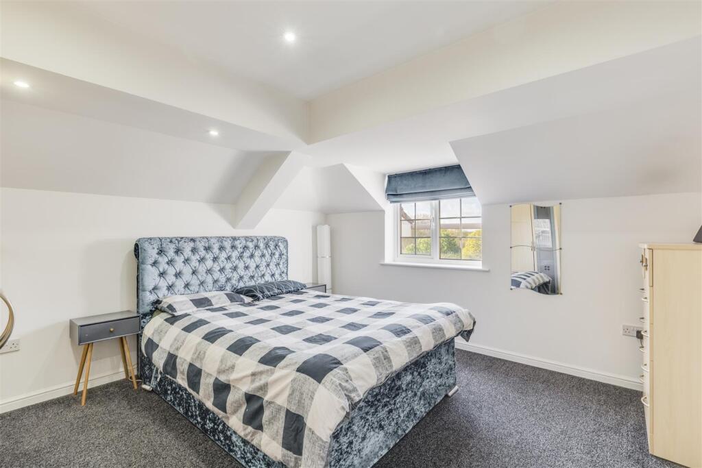 Beaumont House 32-14.jpg