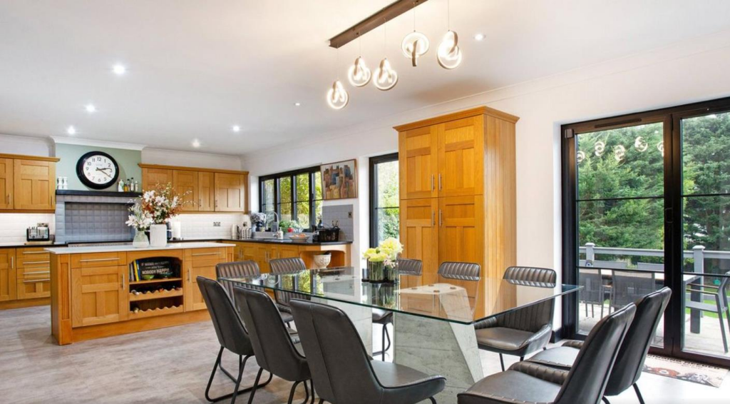 3Kitchen.png