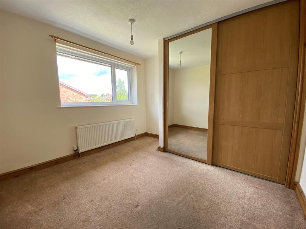 Bedroom 2.2.jpg