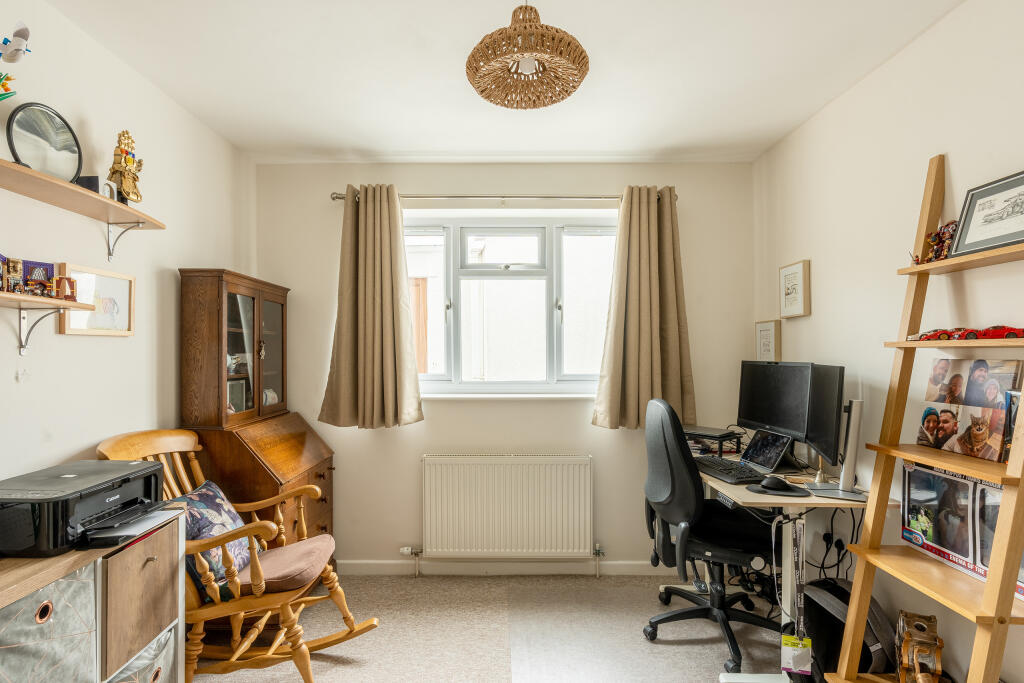 Photo 16