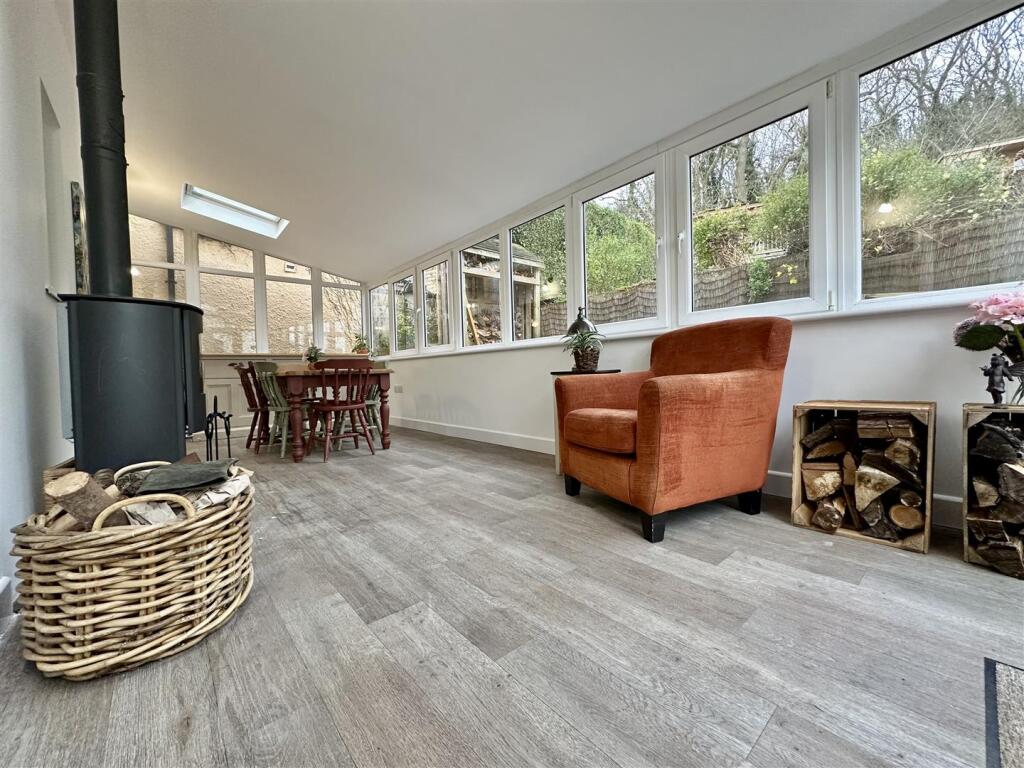 Conservatory/Family Room