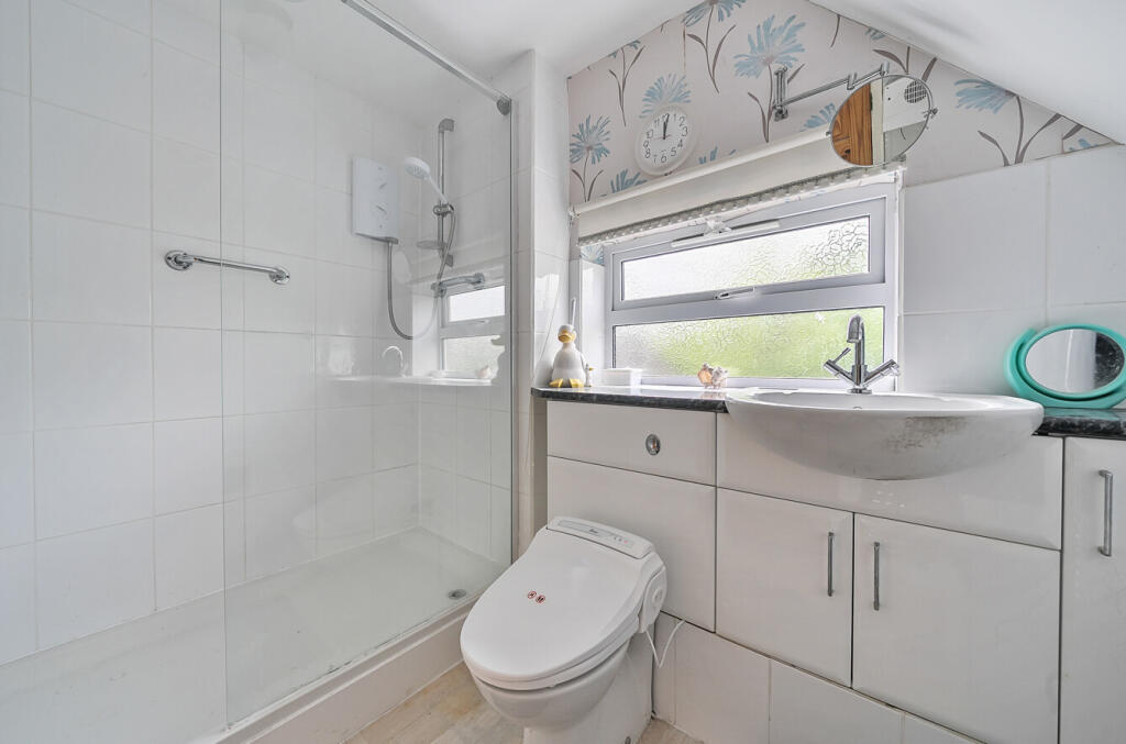 1301327-16-684add...