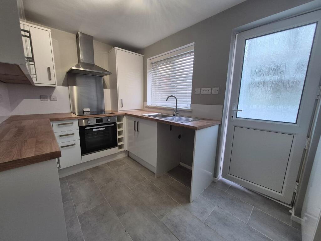 GetAttachmentThumbna