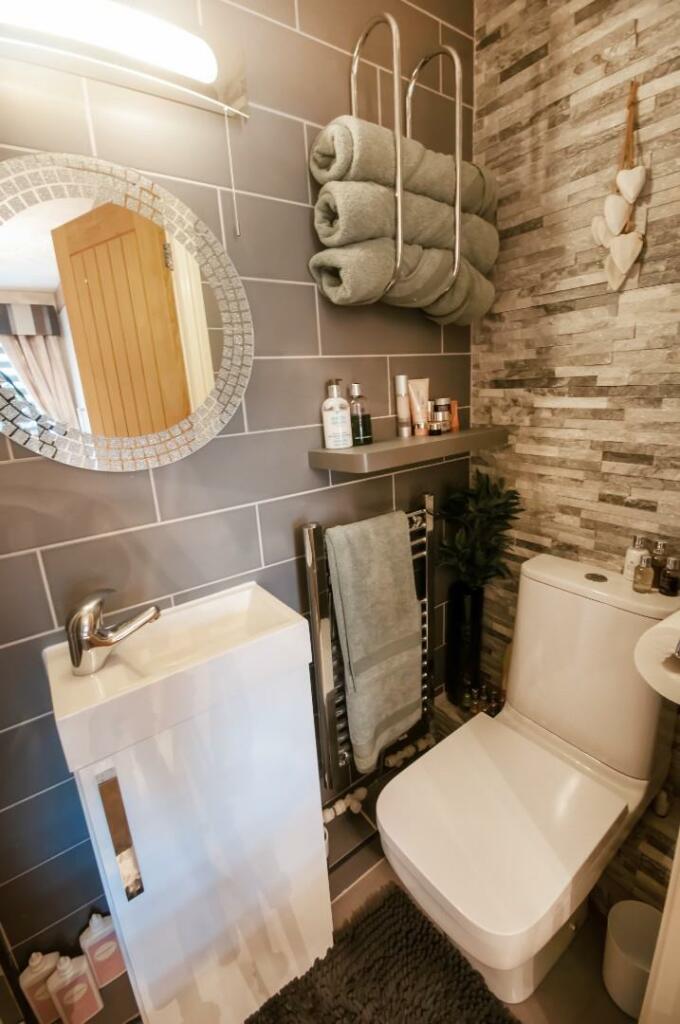 Ensuite Shower Room