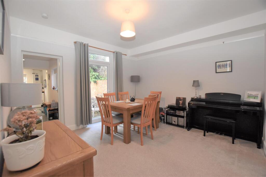 76 Westfield Rd (6).JPG