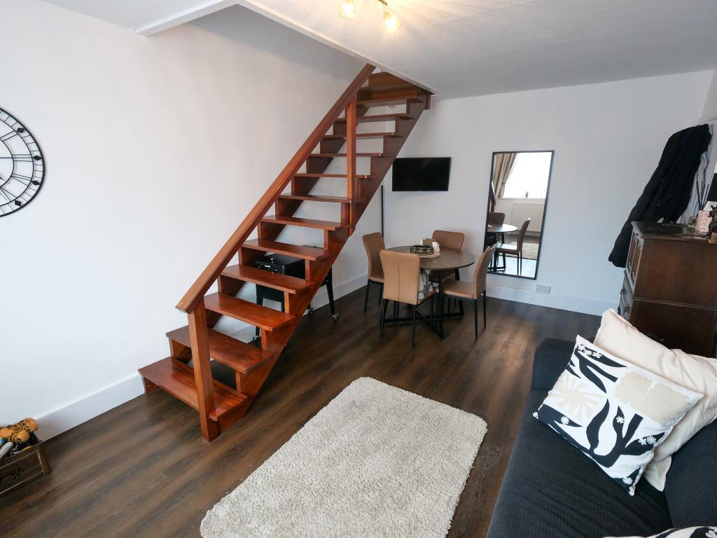 Dining Room Dual Aspect