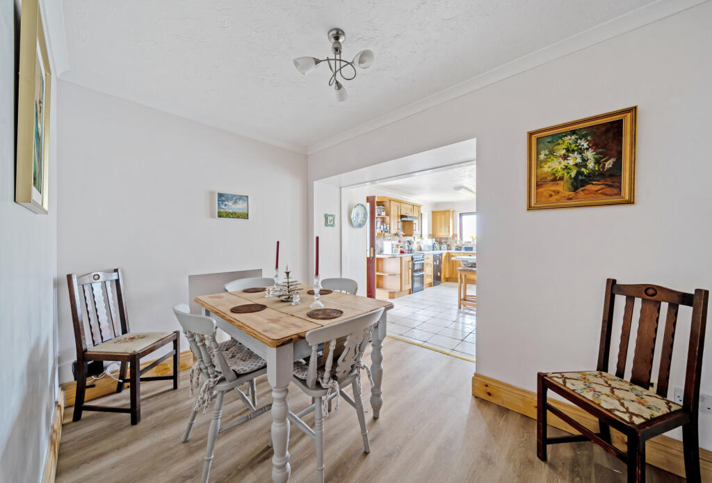 Breakfast Room