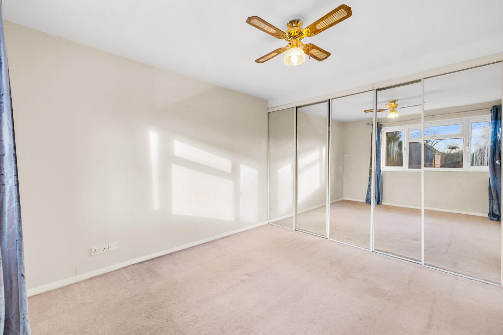 10 Chalmers Close Less than 3MB-16.jpg