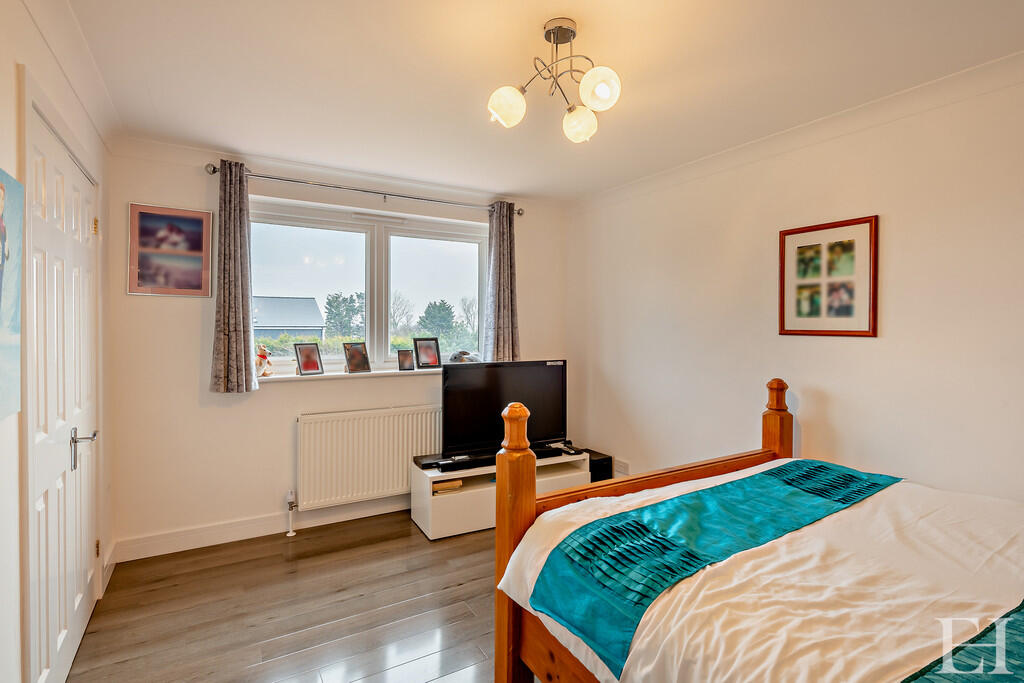 WM-8636330-interi...