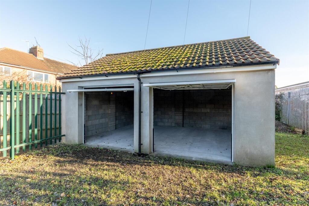 Garage, Sea Mills 9.jpg