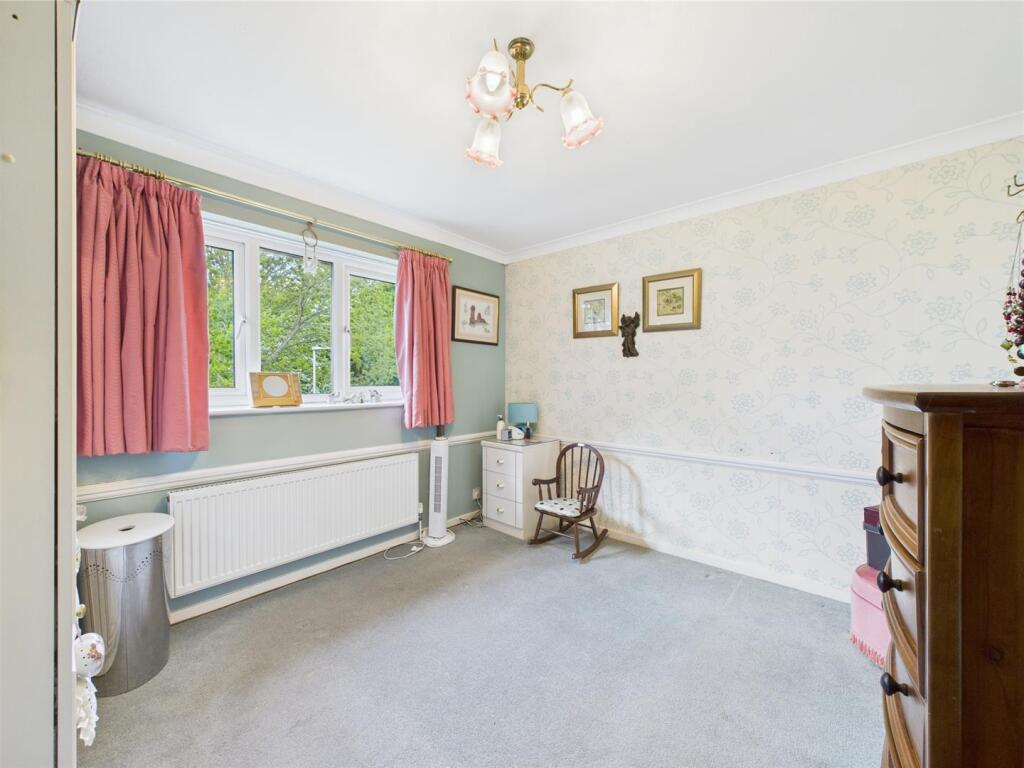 Bedroom .jpg
