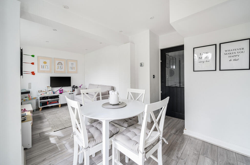 Dining / Family Room