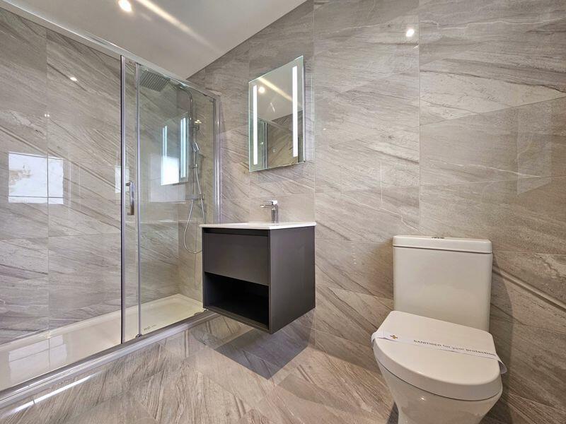 En Suite Two