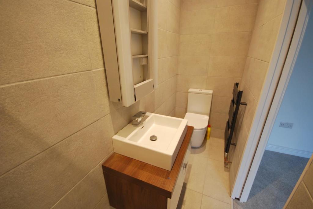 Ensuite