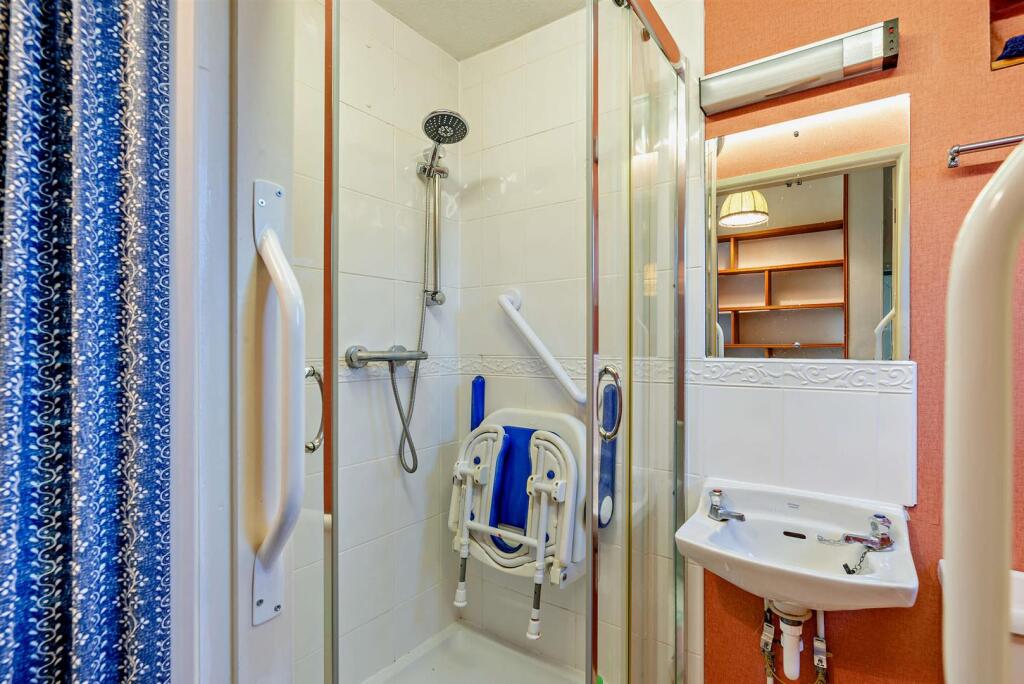 8648645-interior16-800.jpg