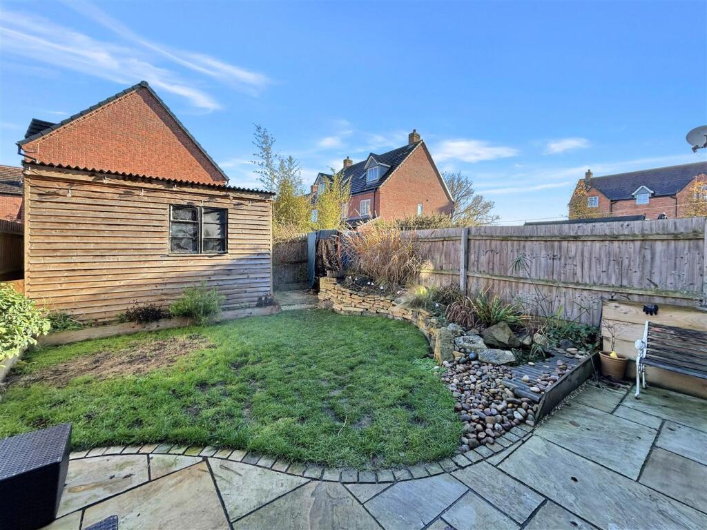 Garden 2.jpg