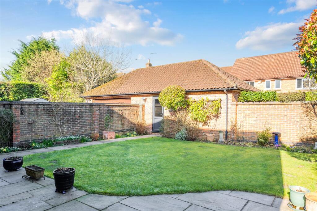 CROFFETS, 1 (10).jpg