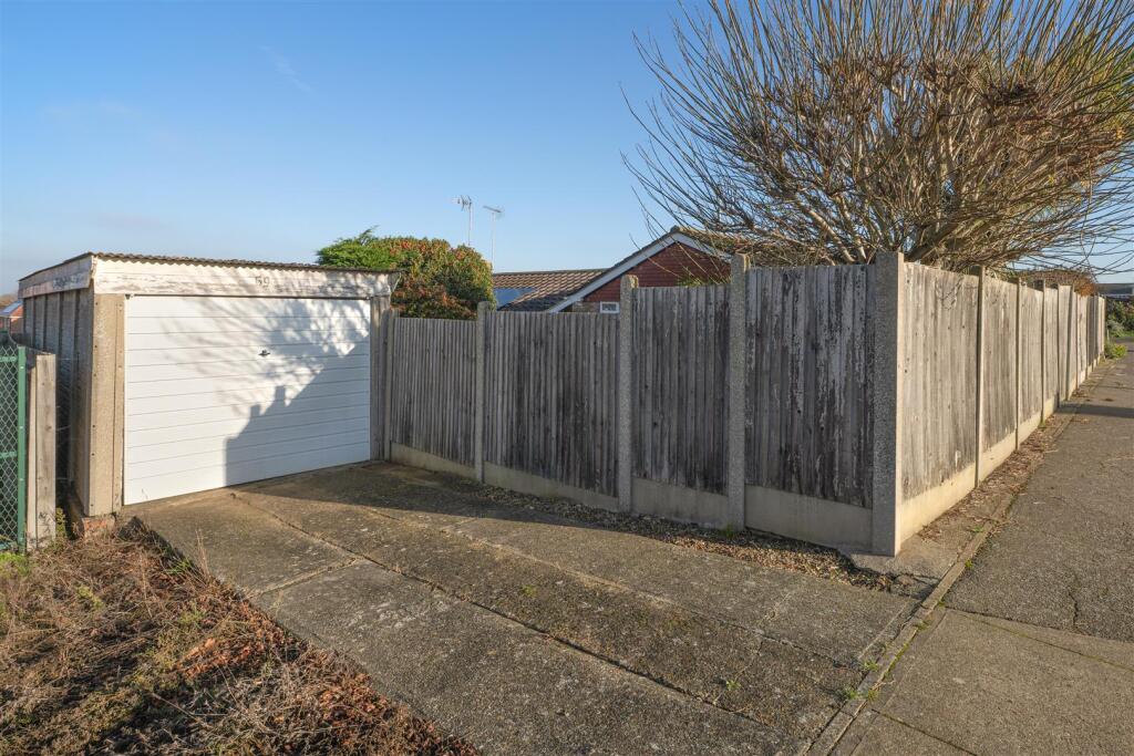 Shearwater Avenue, Whitstable