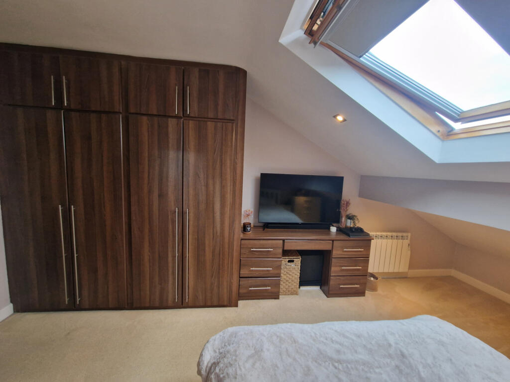 Bed 2.2