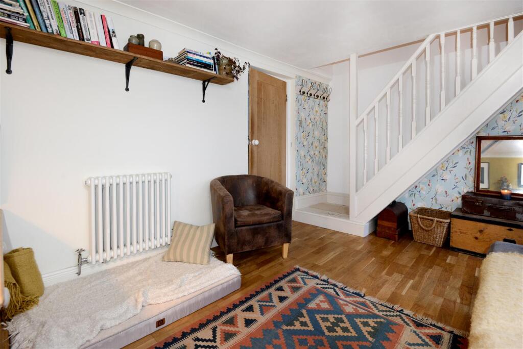 Sitting Room.jpg